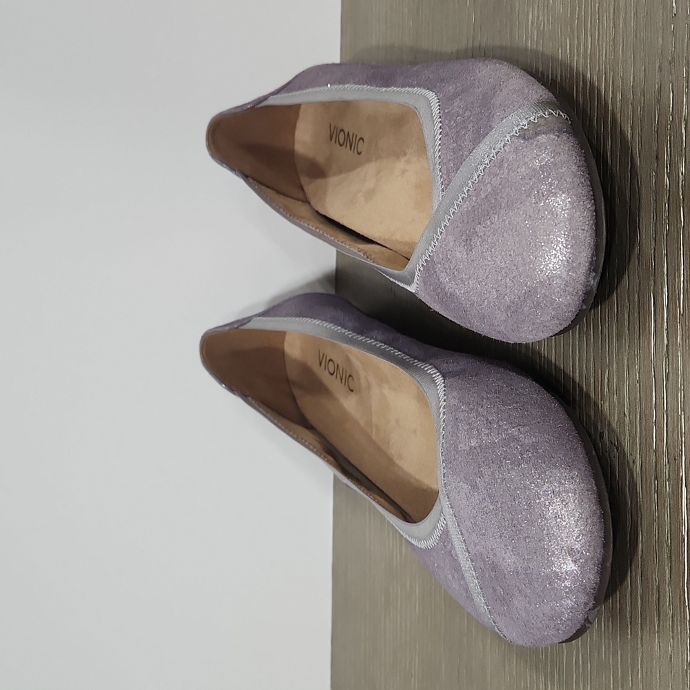 Vionic  Caroll Metallic slip-ons size 11